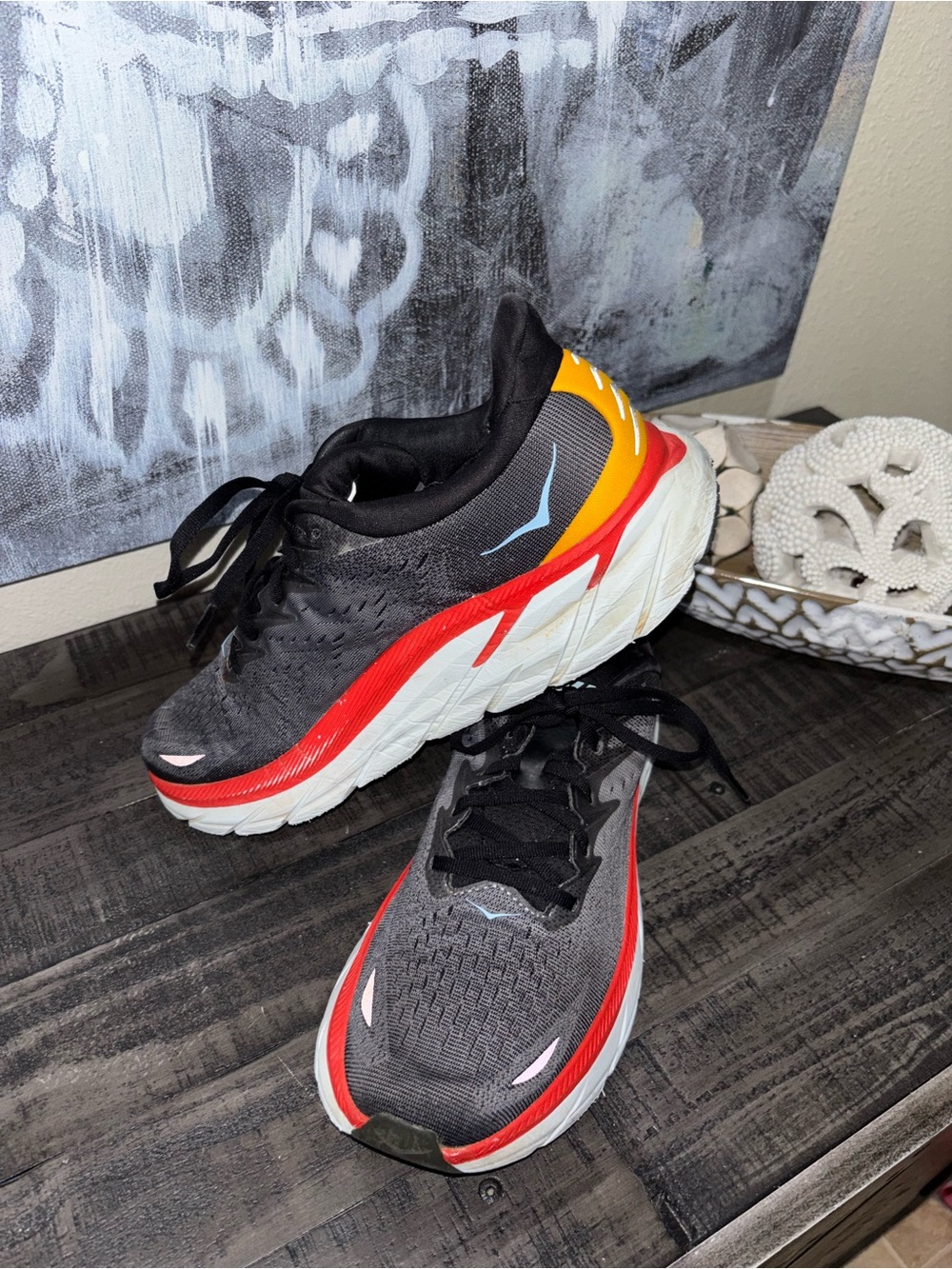 Hoka Clifton 8 MENS SZ 11D - Picture 10 of 16